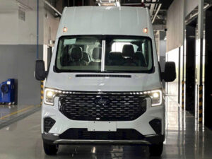 Ford Transit Premium+ 18 chỗ 2026