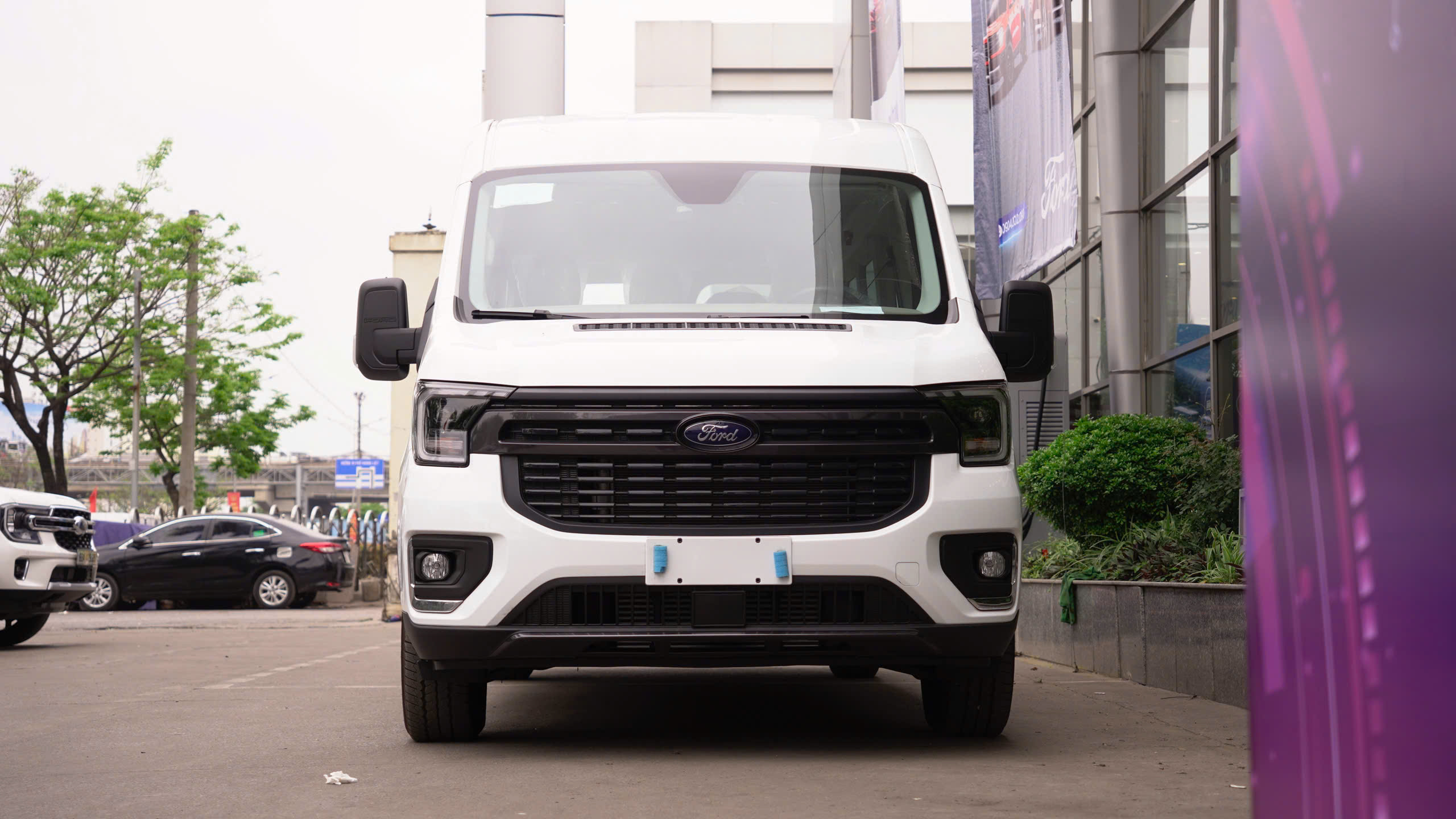 Ford Transit Mới Trend 16 chỗ 2026 - Ảnh 2